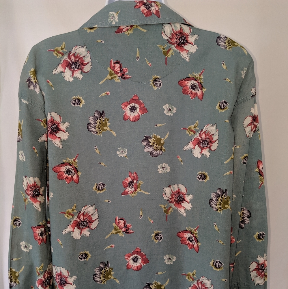 Flower Button Up - image 1